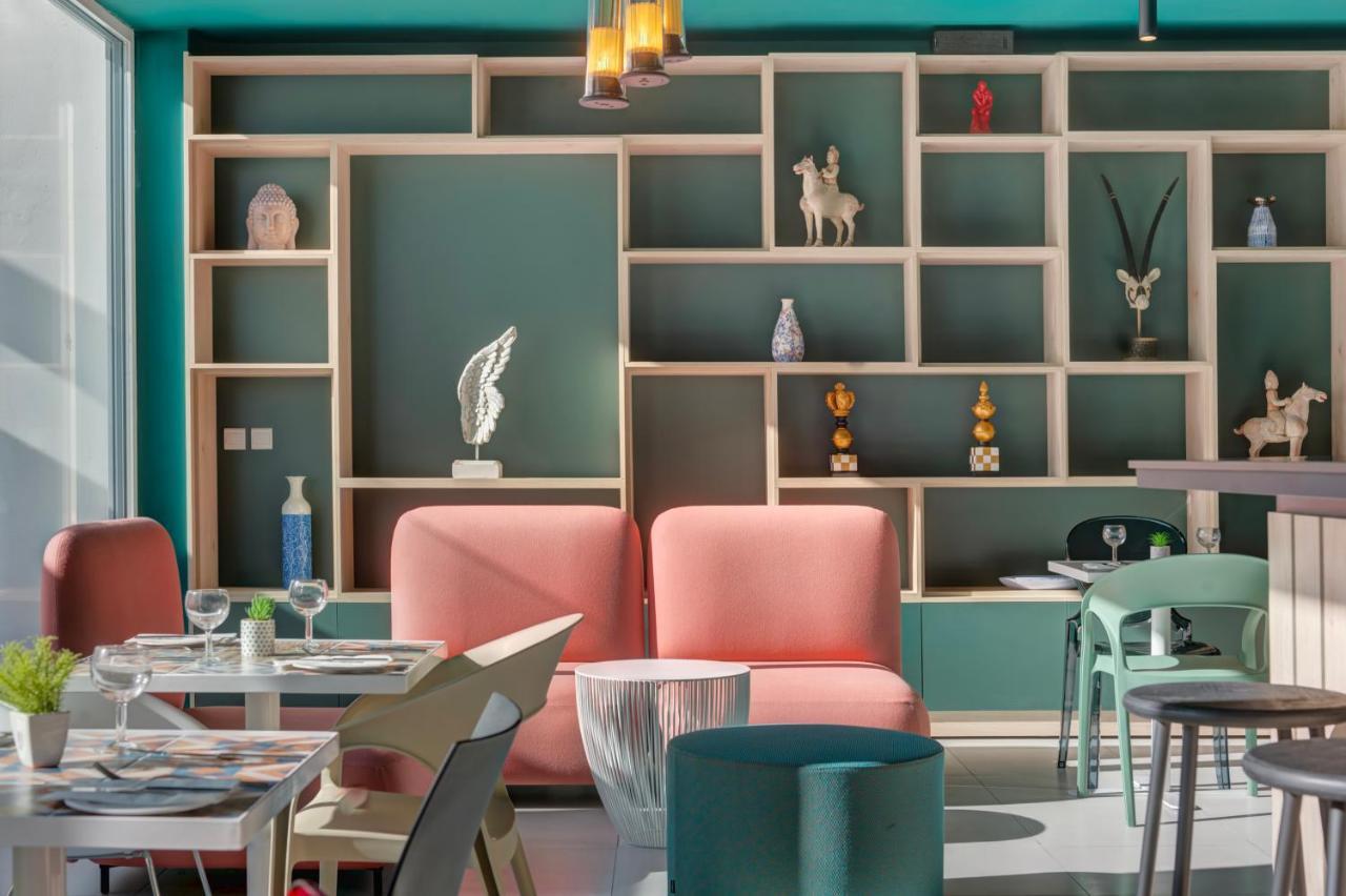 Quadro Hotel, Trademark Collection By Wyndham Saint Julian's ภายนอก รูปภาพ